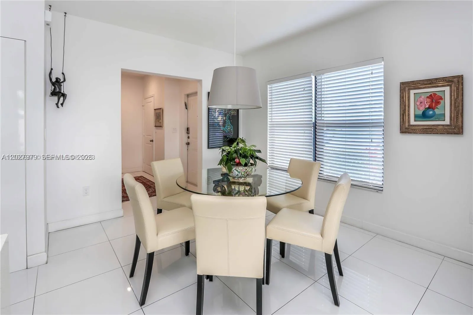 476 NE 194th Ter, Miami FL 33179