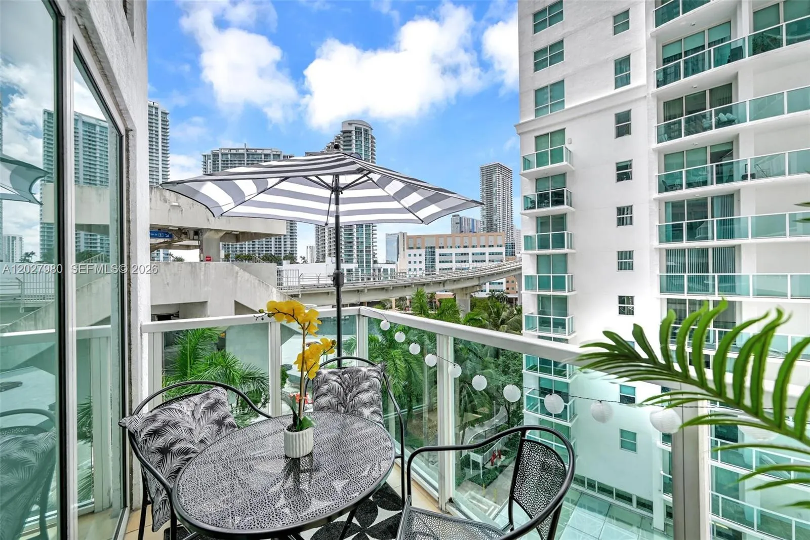 41 SE 5th St # 517, Miami FL 33131