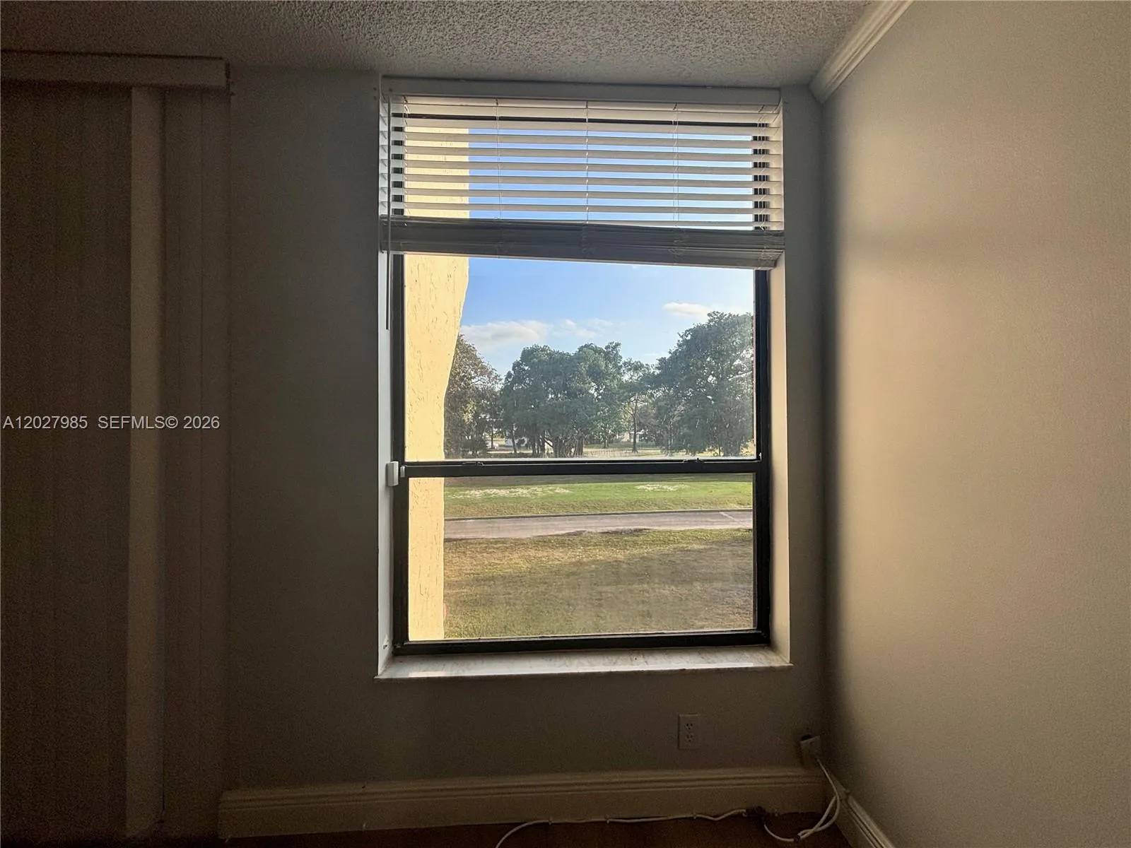8050 W Mcnab Rd # 212, Tamarac FL 33321