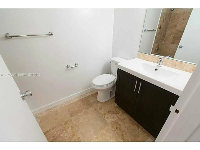 3301 NE 5th Ave # 412, Miami FL 33137