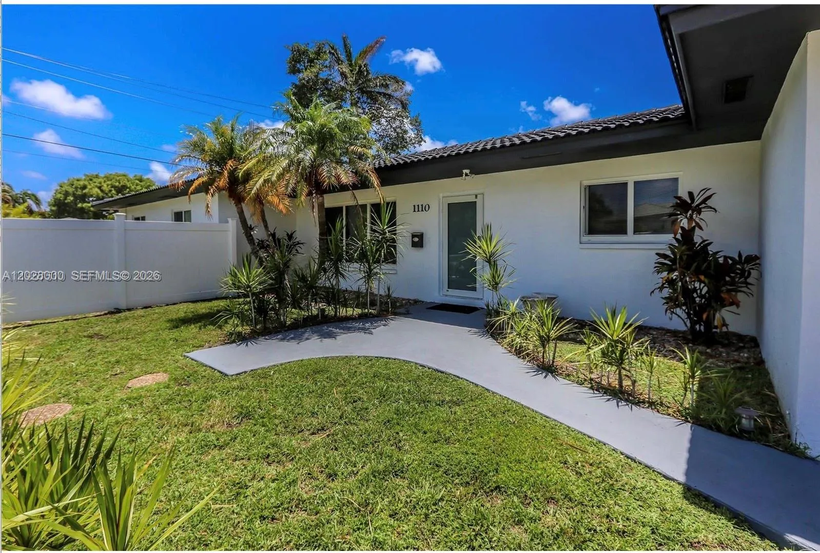 1110 S 14th Ave, Hollywood FL 33020