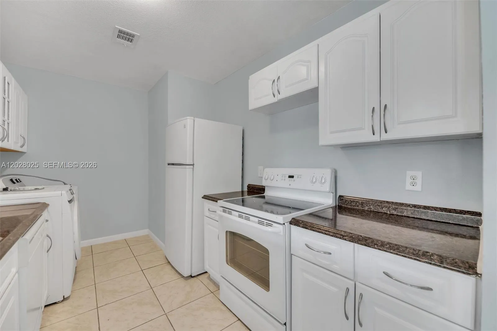 3793 NW 213th Ter, Miami Gardens FL 33055
