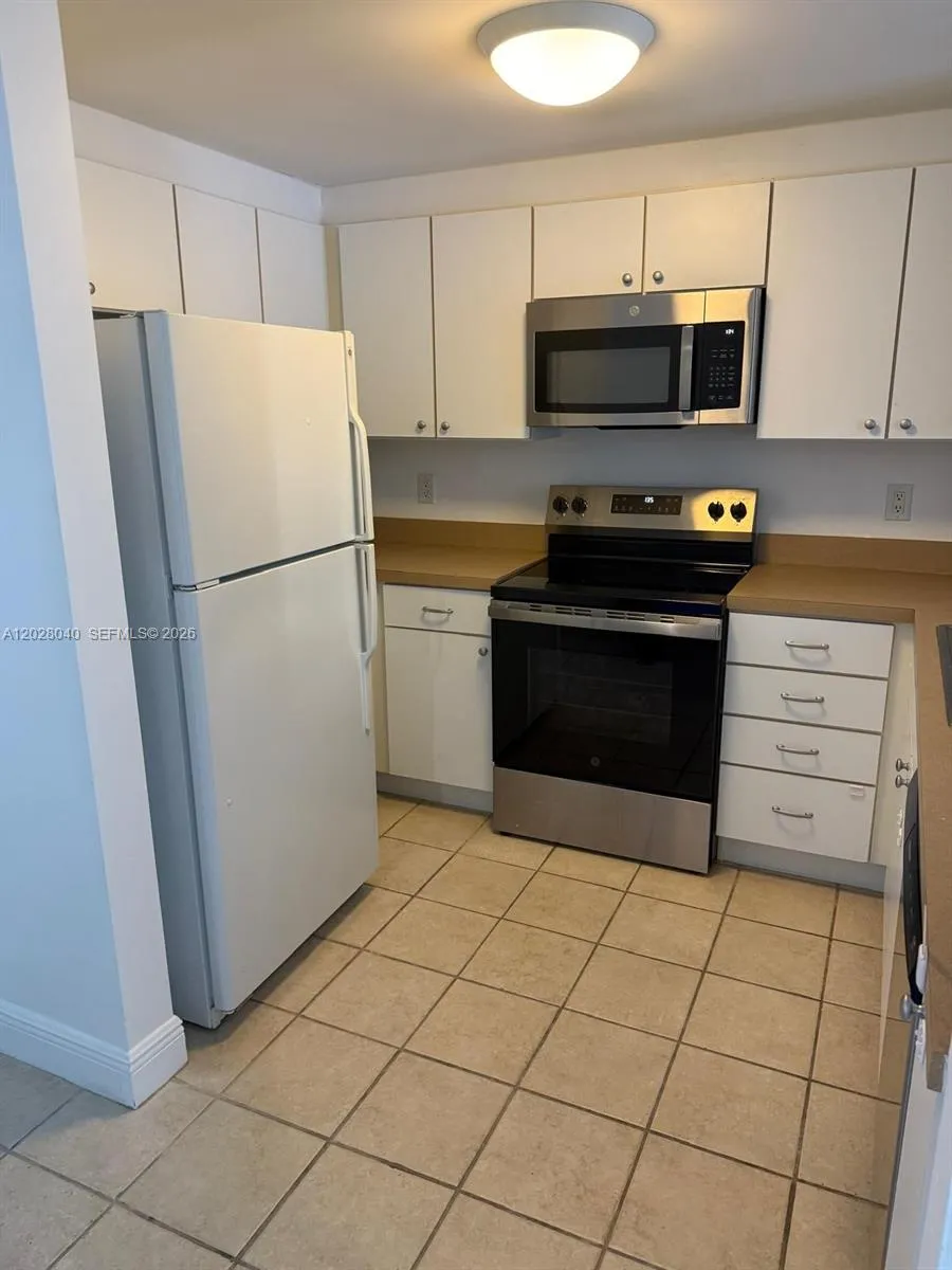 1250 S Miami Ave # 1412, Miami FL 33130