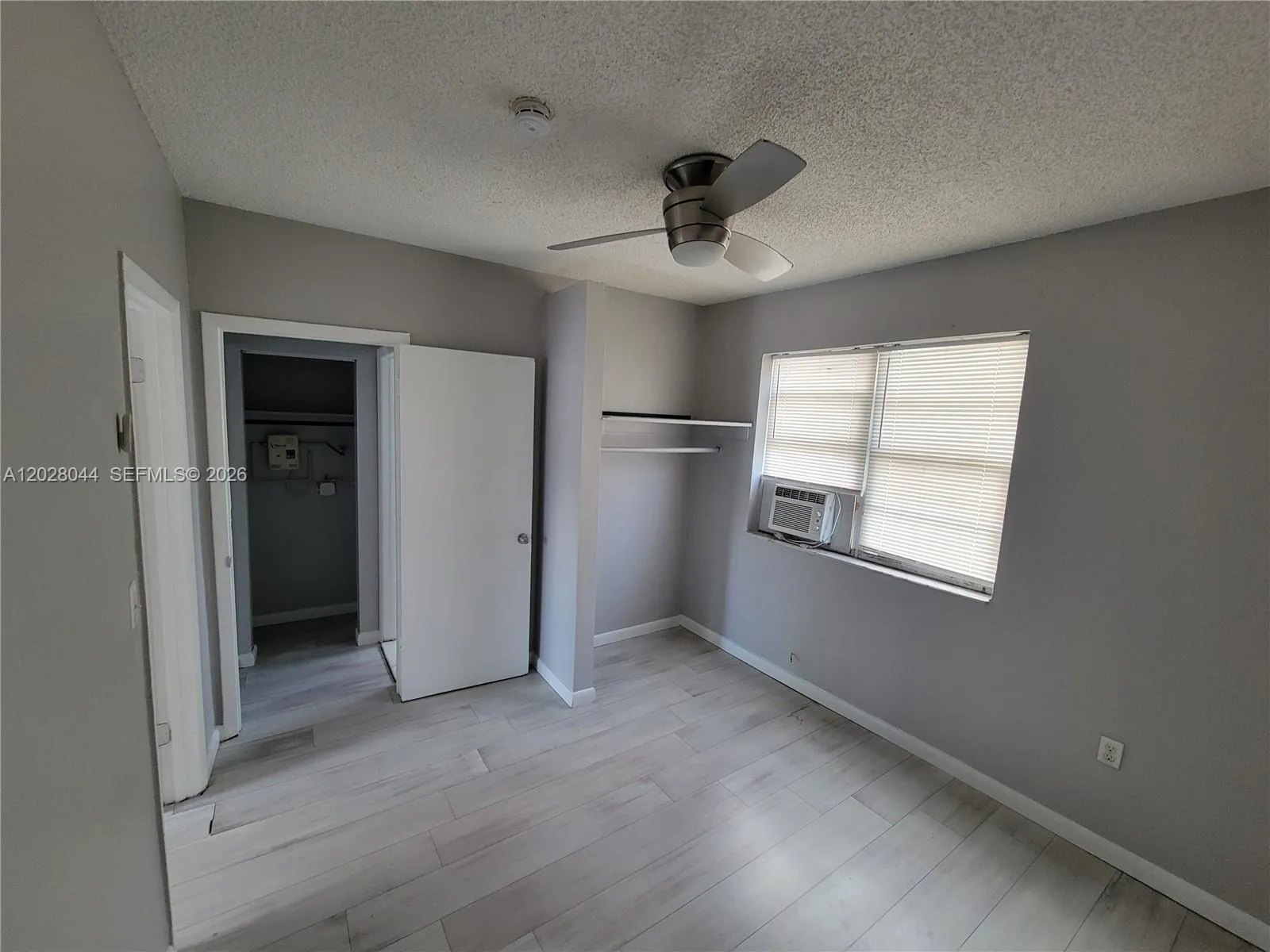 1720 NW 1st Pl # 1, Miami FL 33136