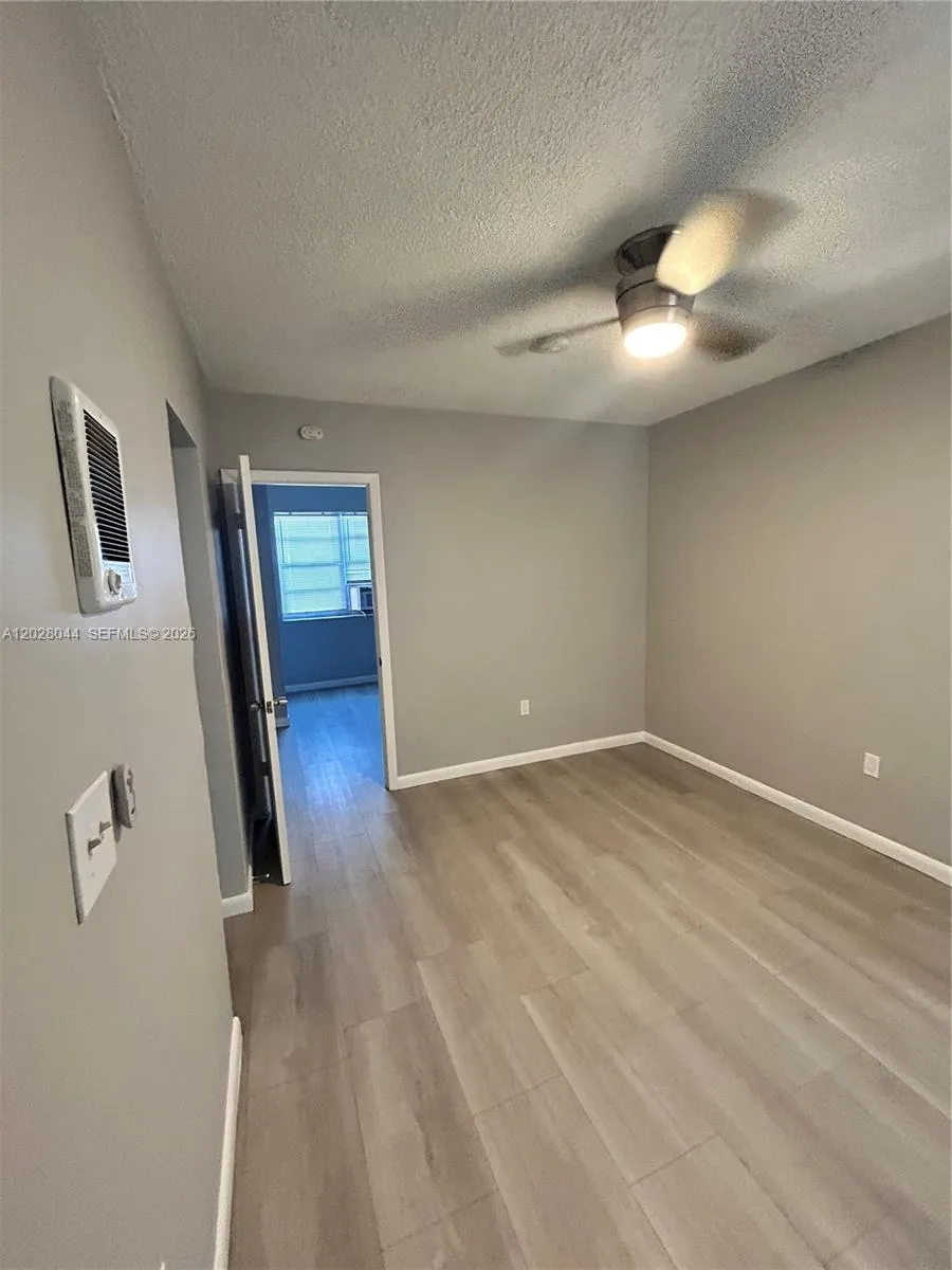 1720 NW 1st Pl # 1, Miami FL 33136