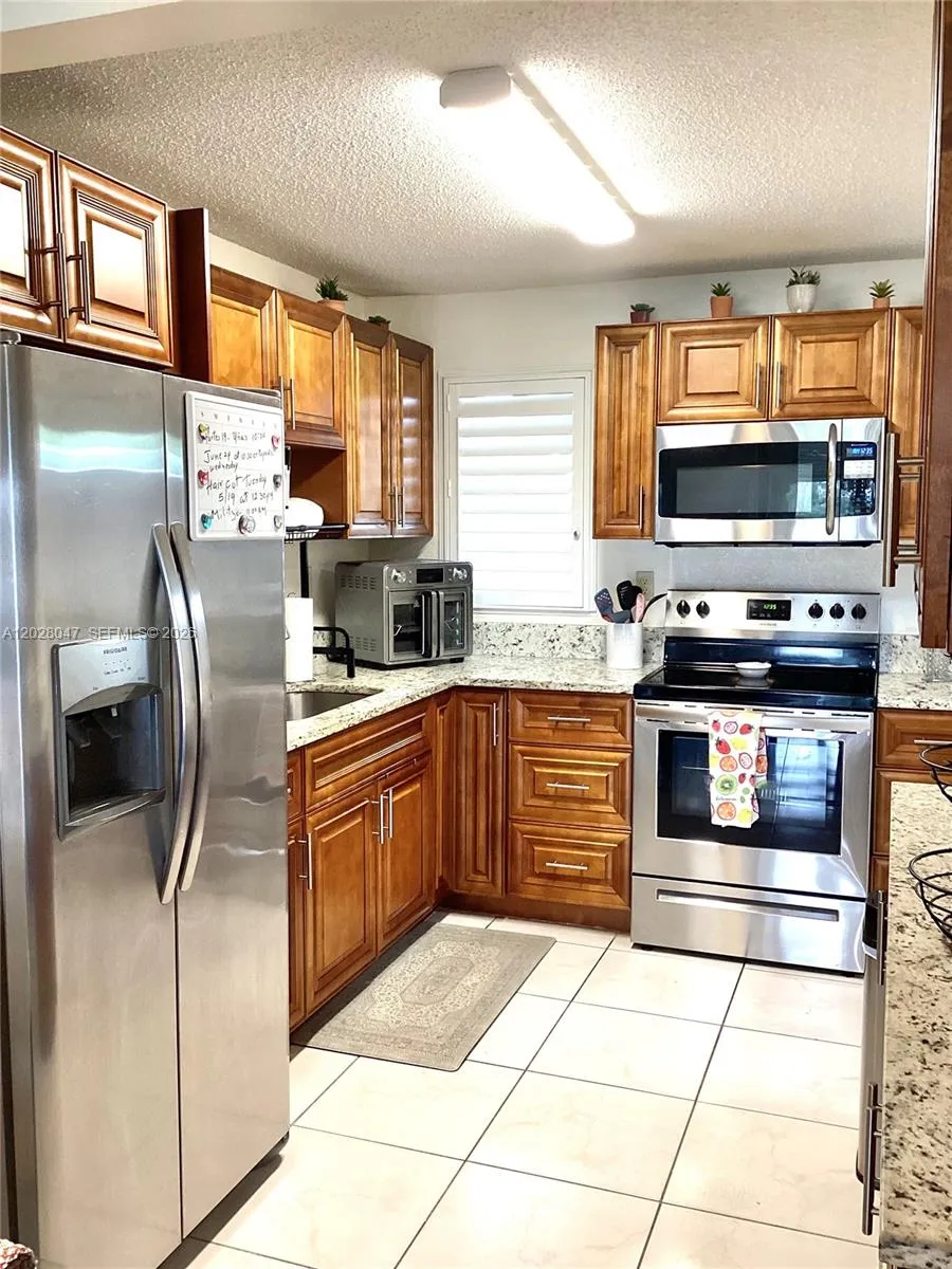 8900 Washington Blvd # 415, Pembroke Pines FL 33025