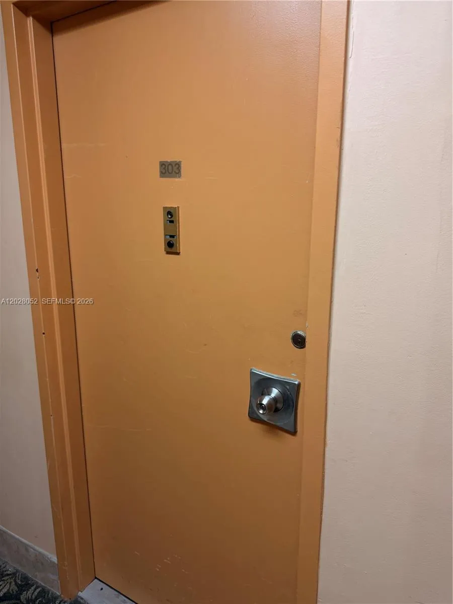2200 E Hallandale Beach Blvd # 303, Hallandale Beach FL 33009