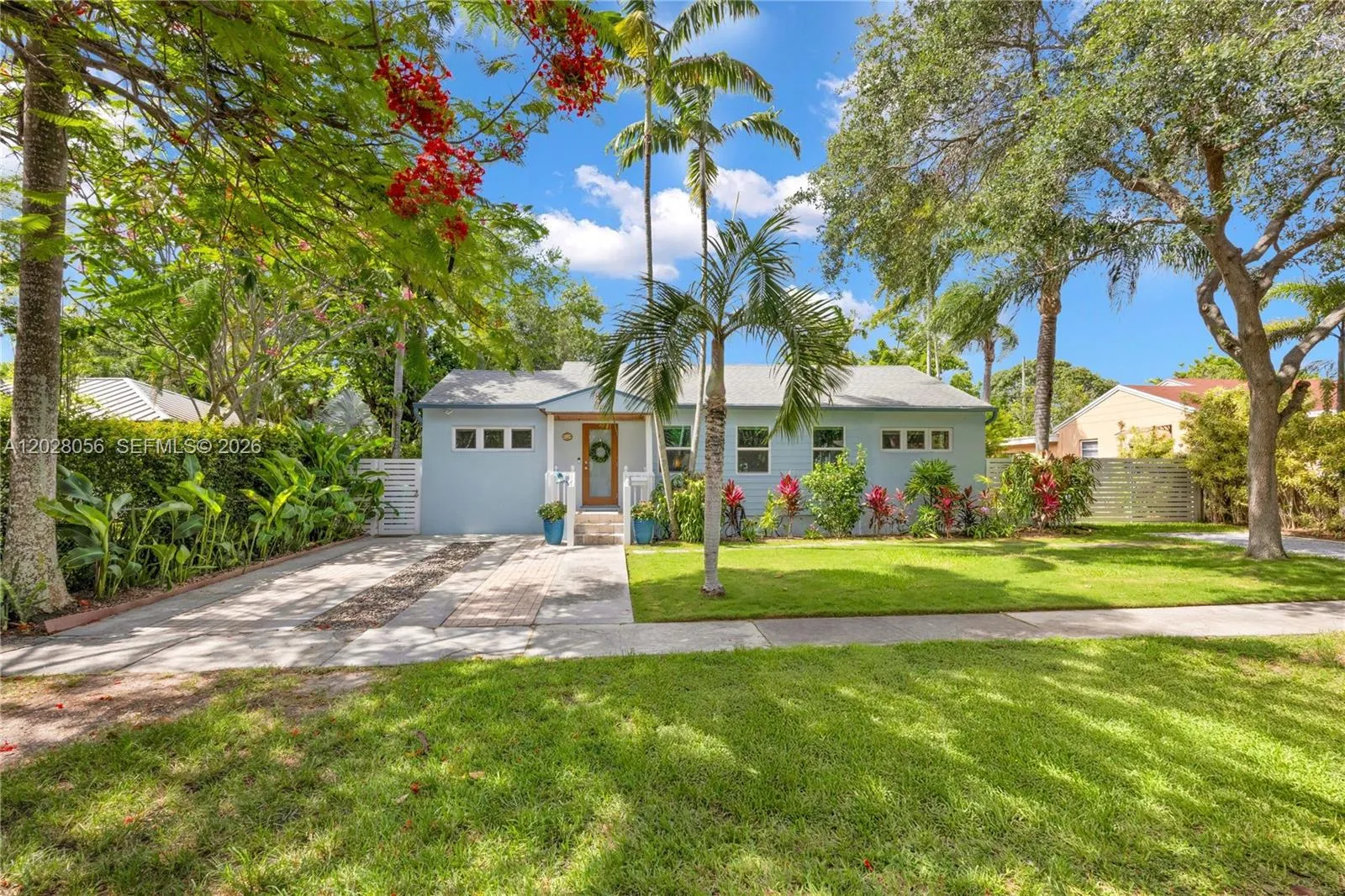 3 bedroom 2 bath for sale at 5825 SW 46th Ter, Miami FL 33155