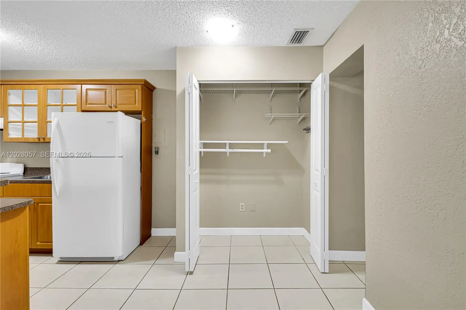 9751 Wayne Ave # 6, Palmetto Bay FL 33157