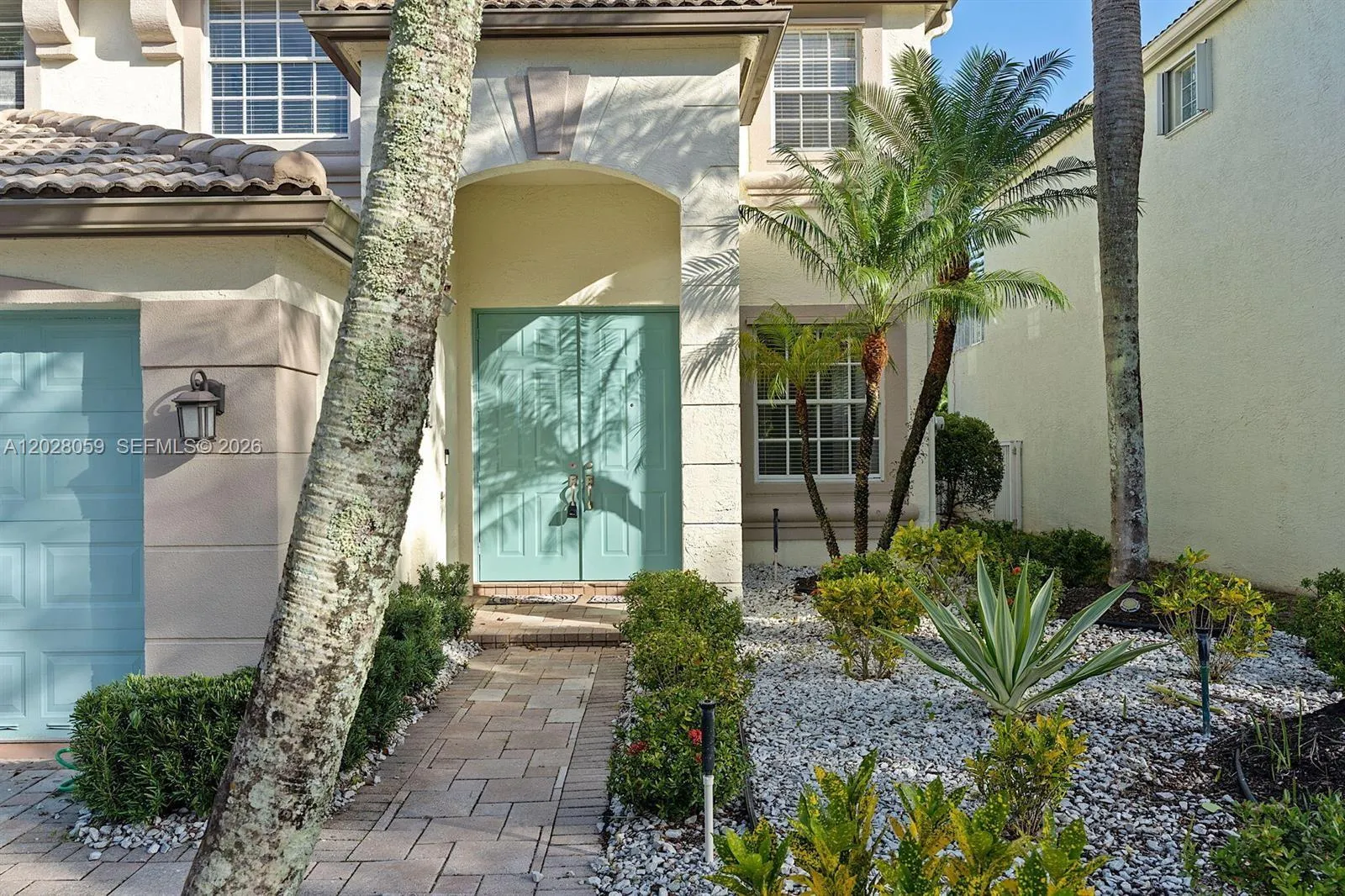 9869 Woodworth Ct, Wellington FL 33414