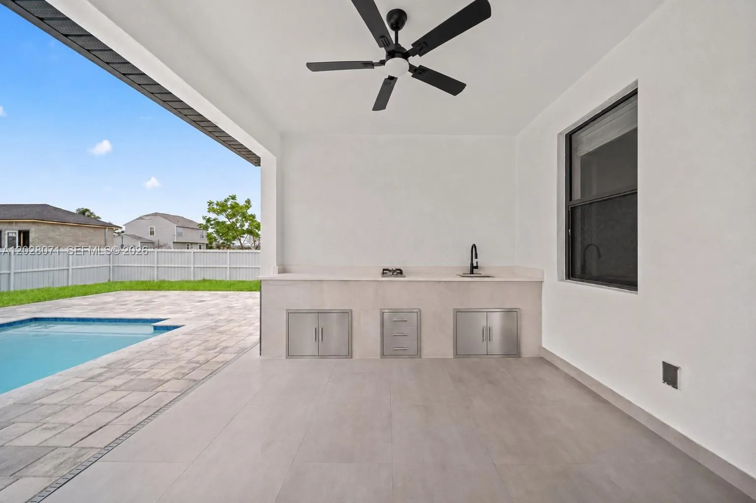 224 Chiquita Blvd N, Cape Coral FL 33993