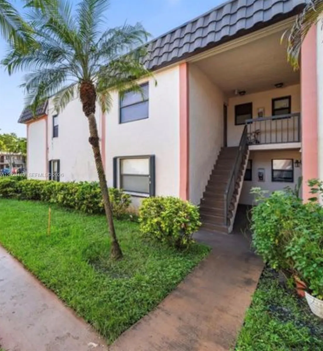 851 NE 207th Ter # 103, Miami FL 33179