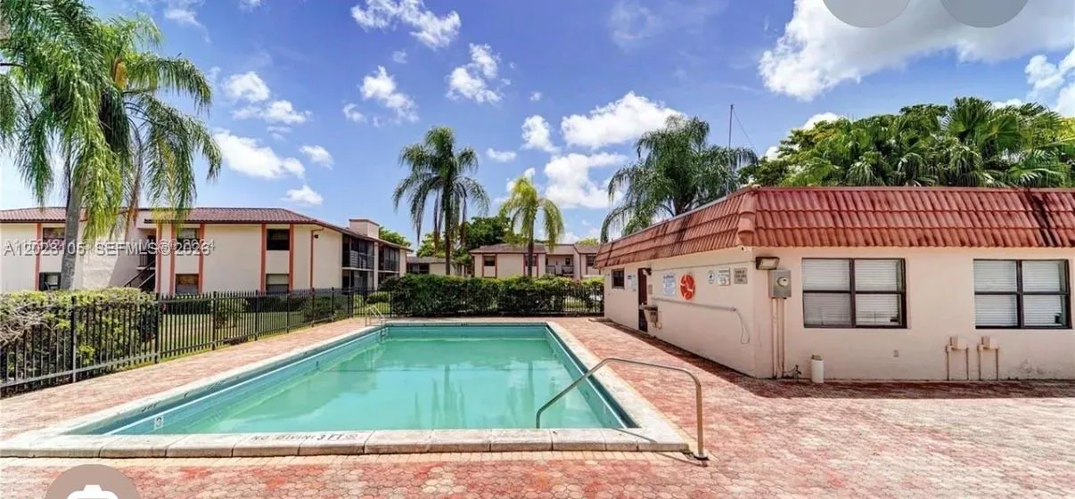 851 NE 207th Ter # 103, Miami FL 33179