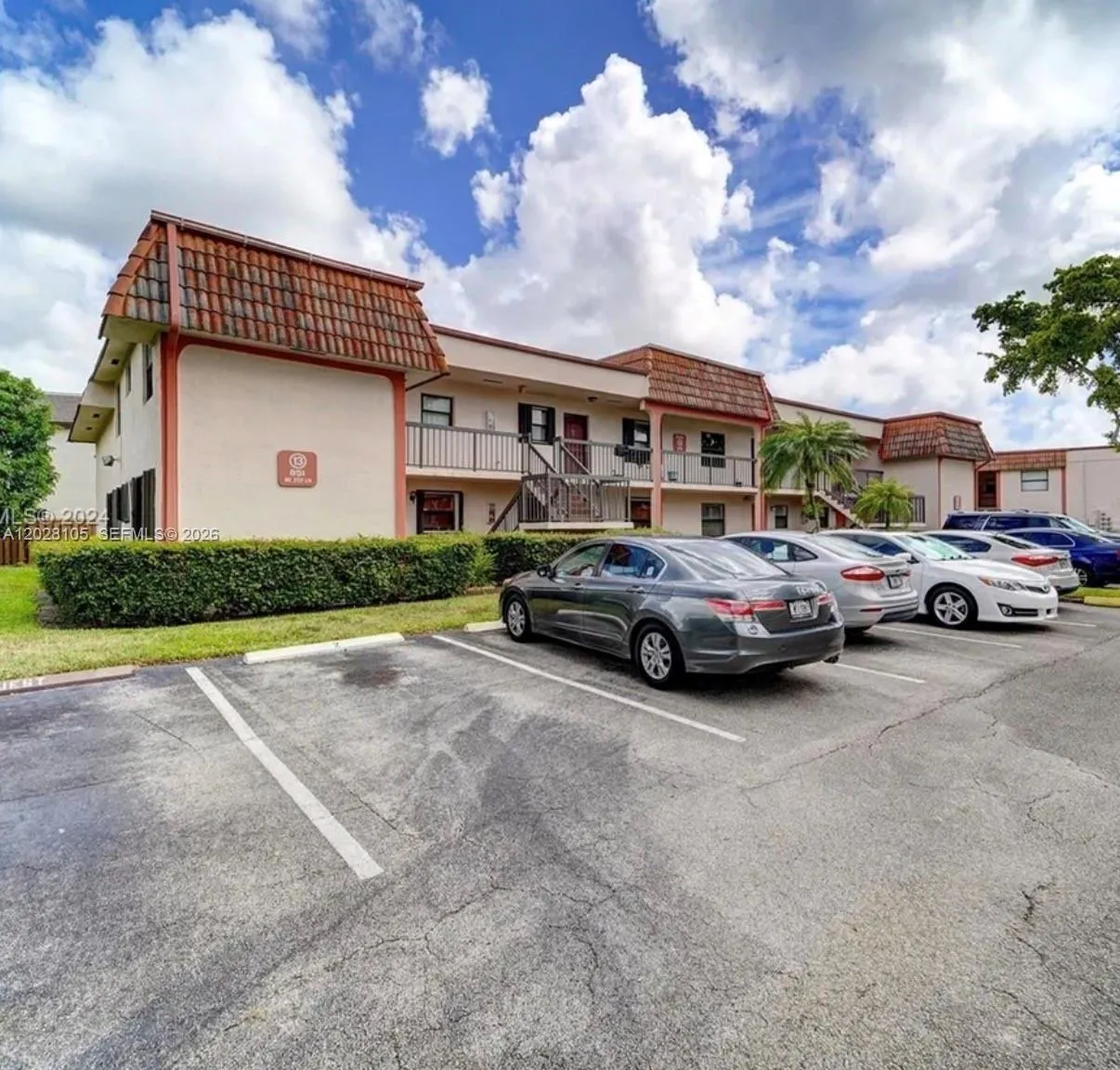 851 NE 207th Ter # 103, Miami FL 33179