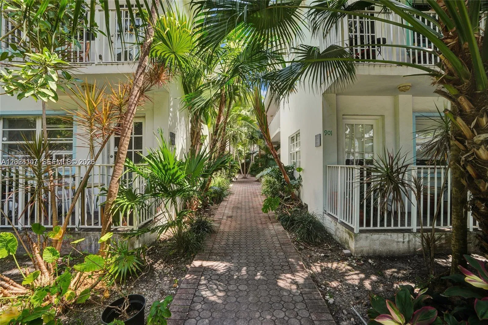 911 Meridian Ave # 104, Miami Beach FL 33139