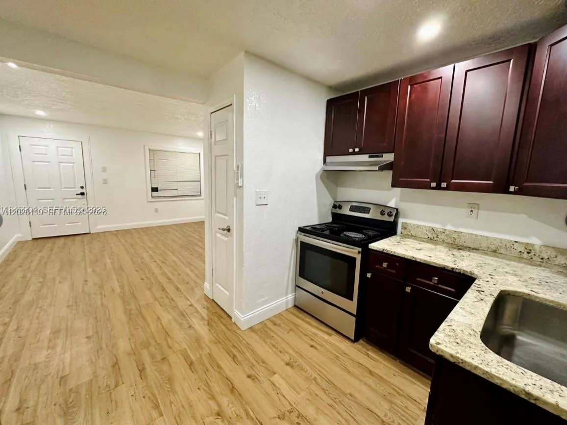 813 W Jefferson ST # 5, Orlando FL 32805