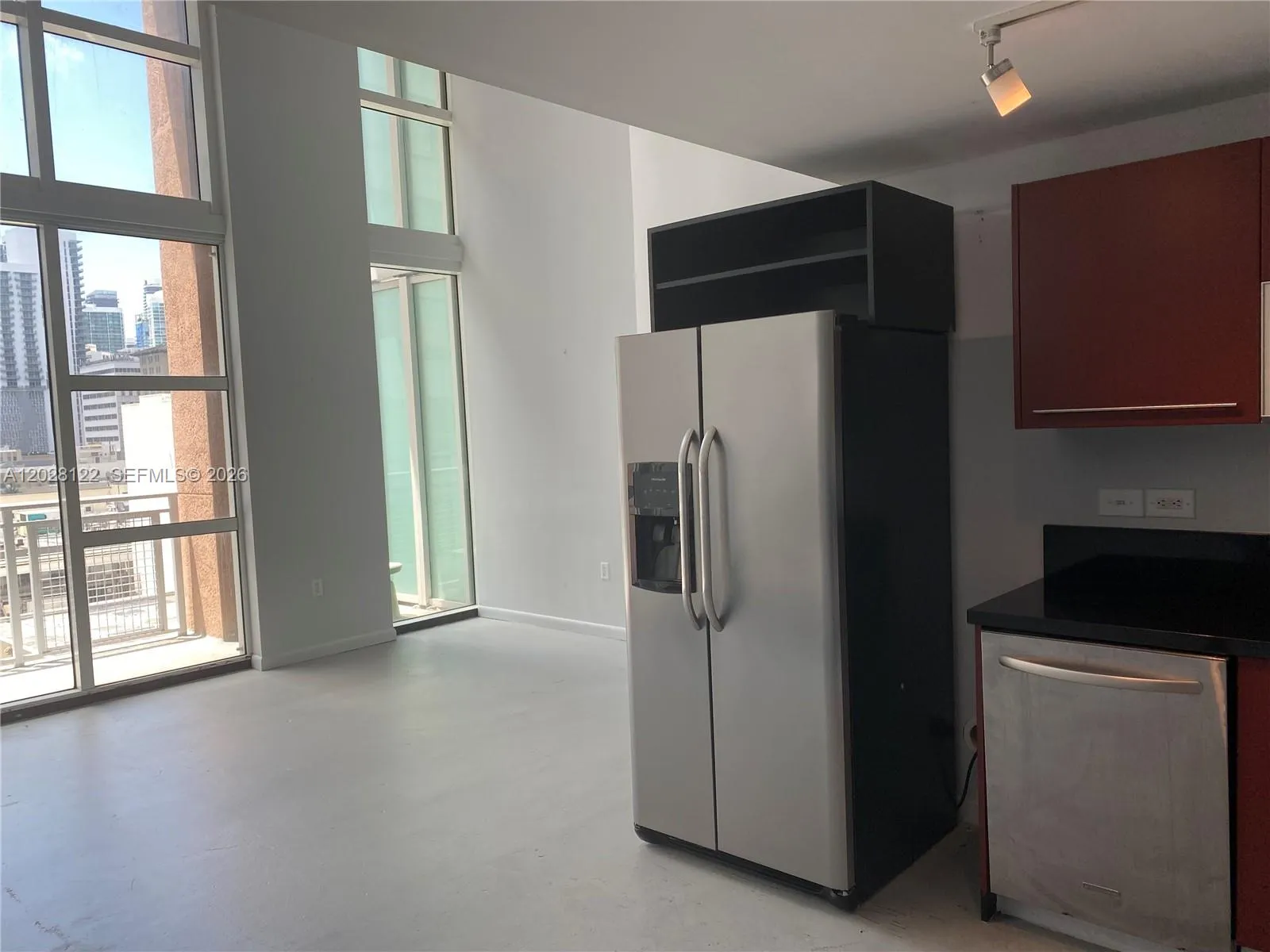 253 NE 2nd St # 621, Miami FL 33132
