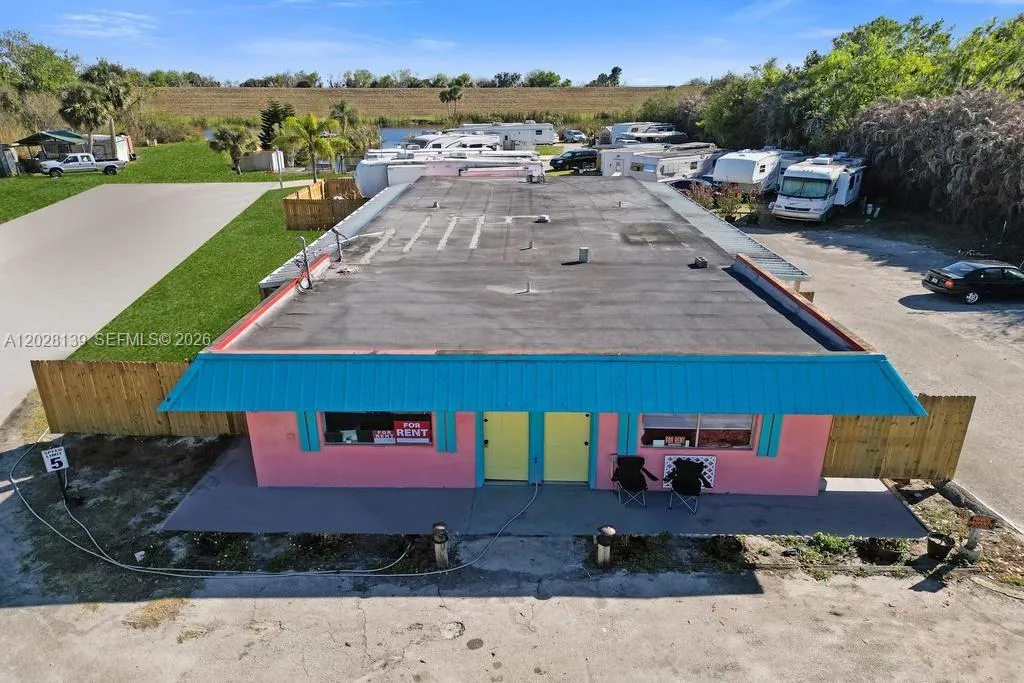 1421 NE US Highway 441 # 10, Okeechobee FL 34974