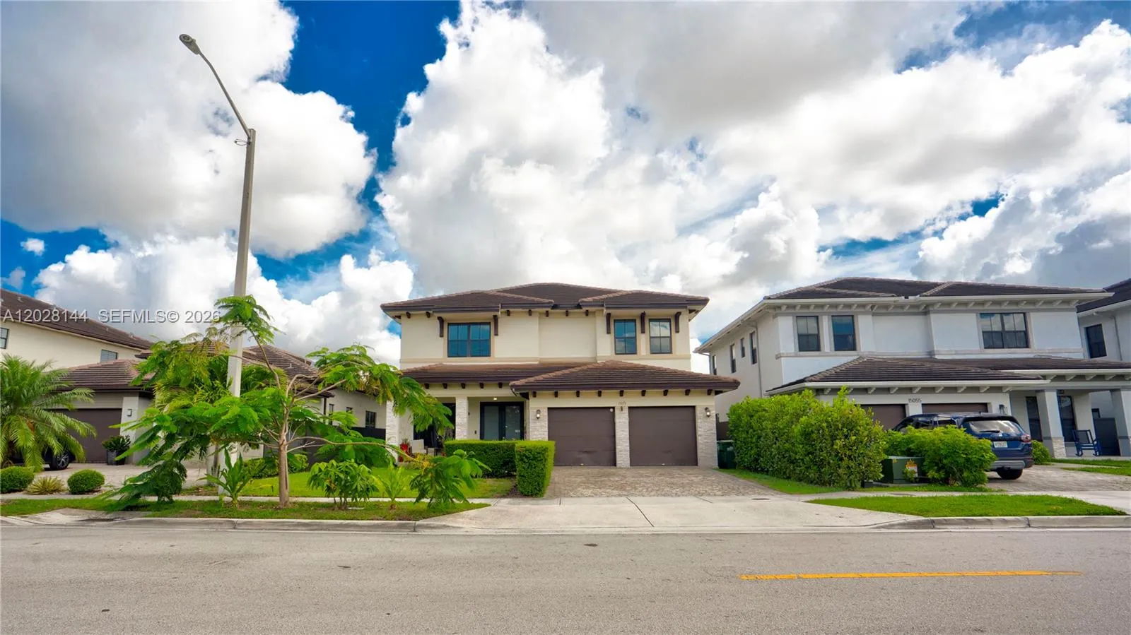 15079 SW 30th St, Miami FL 33185