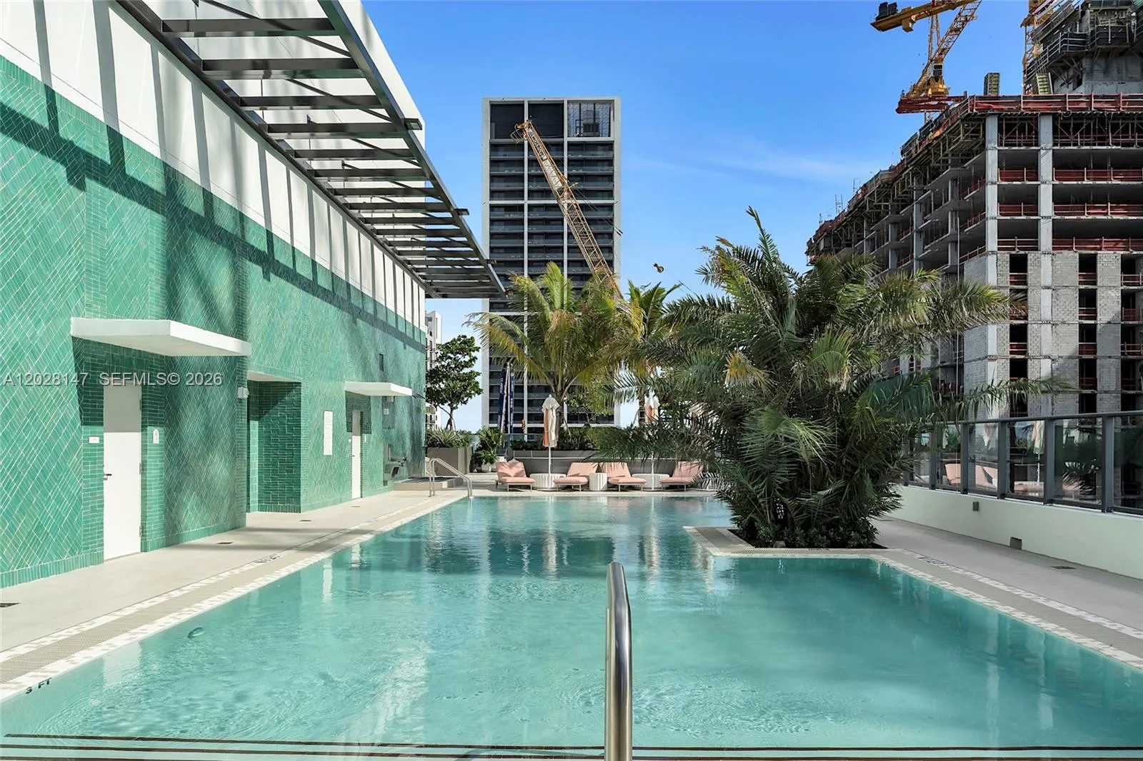 11 NE 6th St # 302, Miami FL 33132