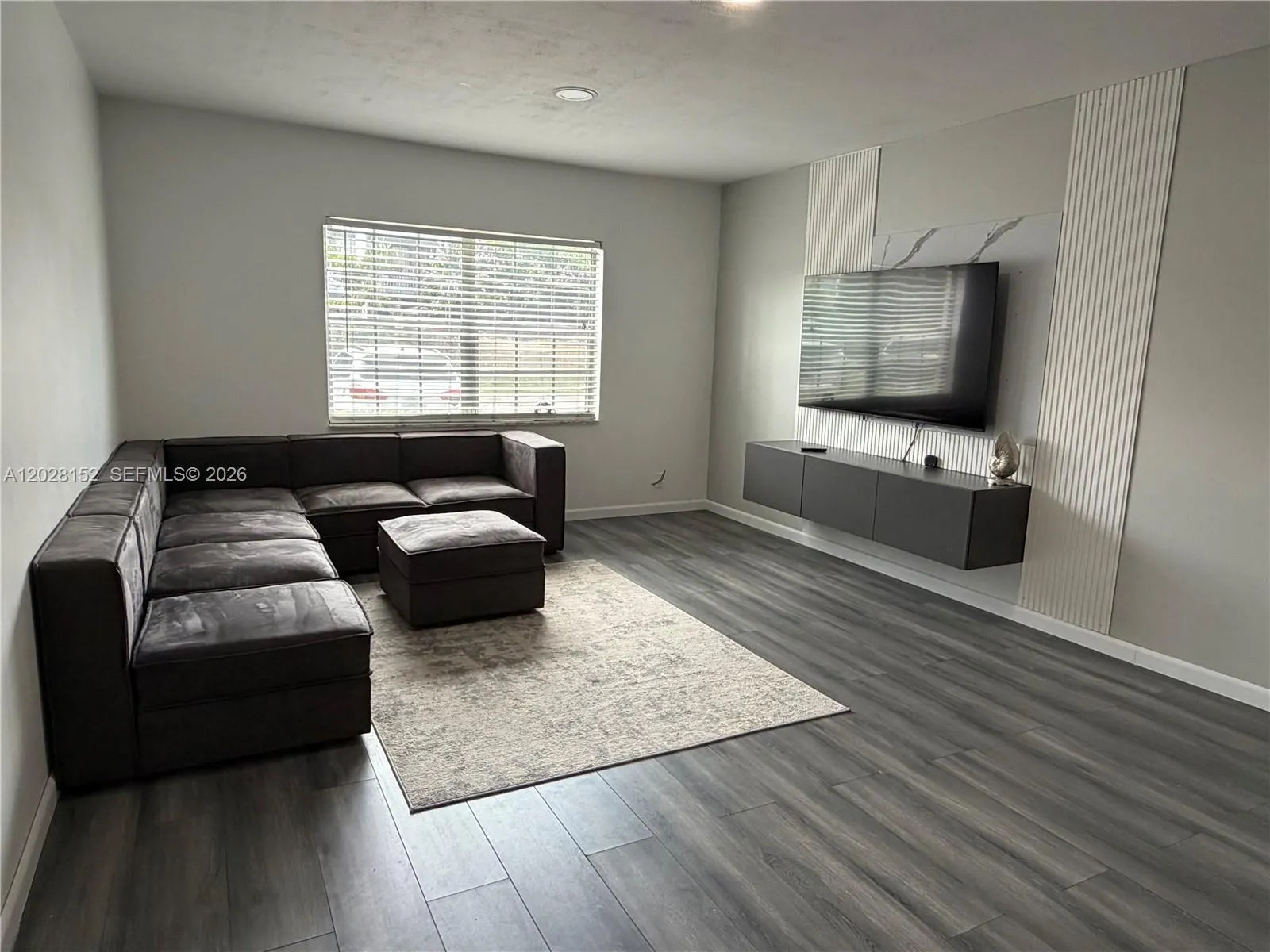 1520 Mckinley St # 107E, Hollywood FL 33020