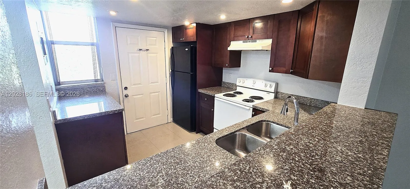 5335 NW 10th Ct # 307, Plantation FL 33313