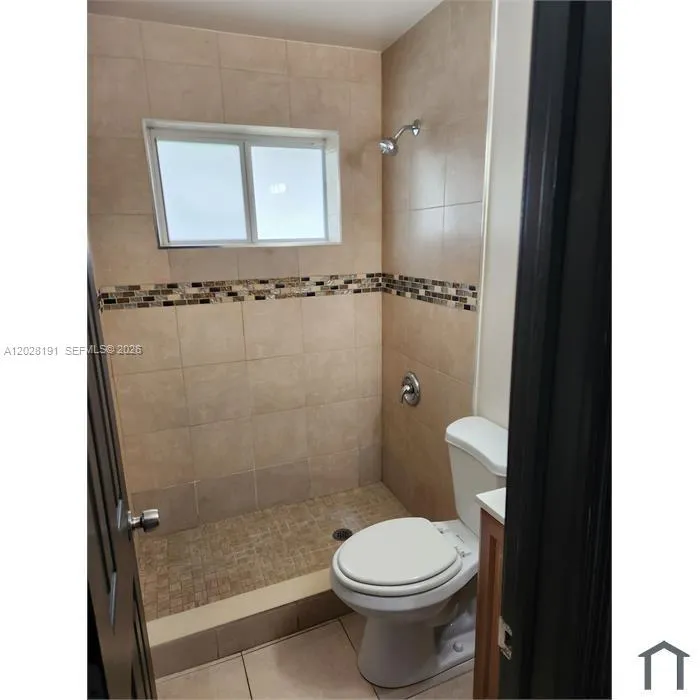 877 NW 10th St, Florida City FL 33034