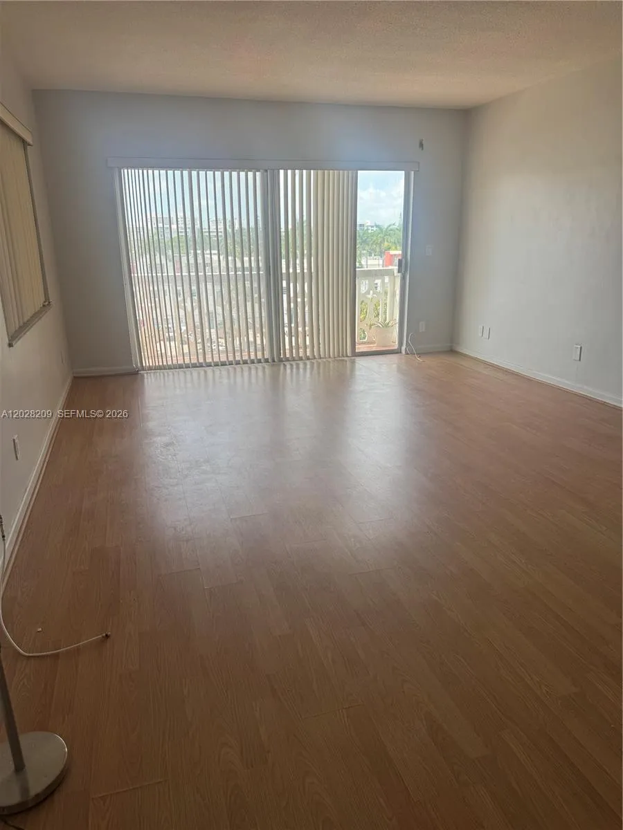 9700 E Bay Harbor Dr # 512, Bay Harbor Islands FL 33154