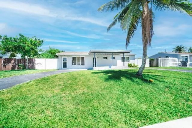 1720 SW 64th Ter, North Lauderdale FL 33068