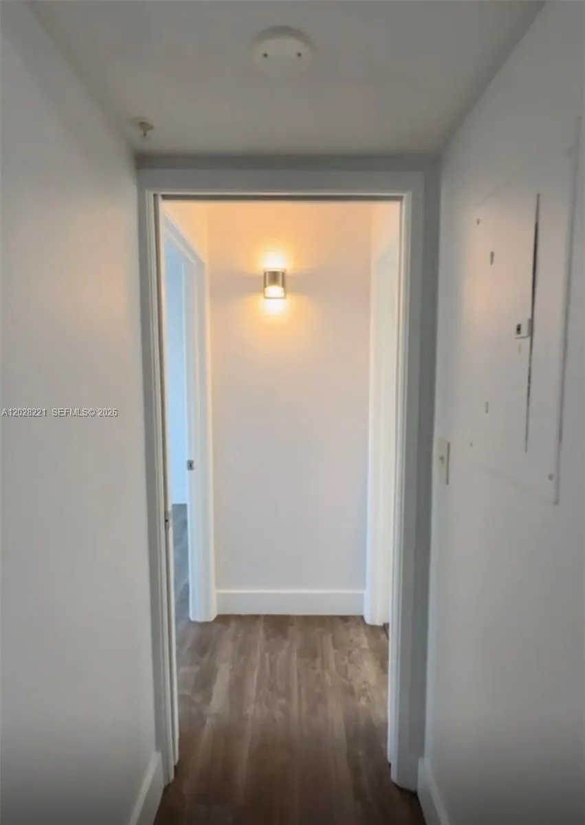 4420 NW 107th Ave # 206, Doral FL 33178