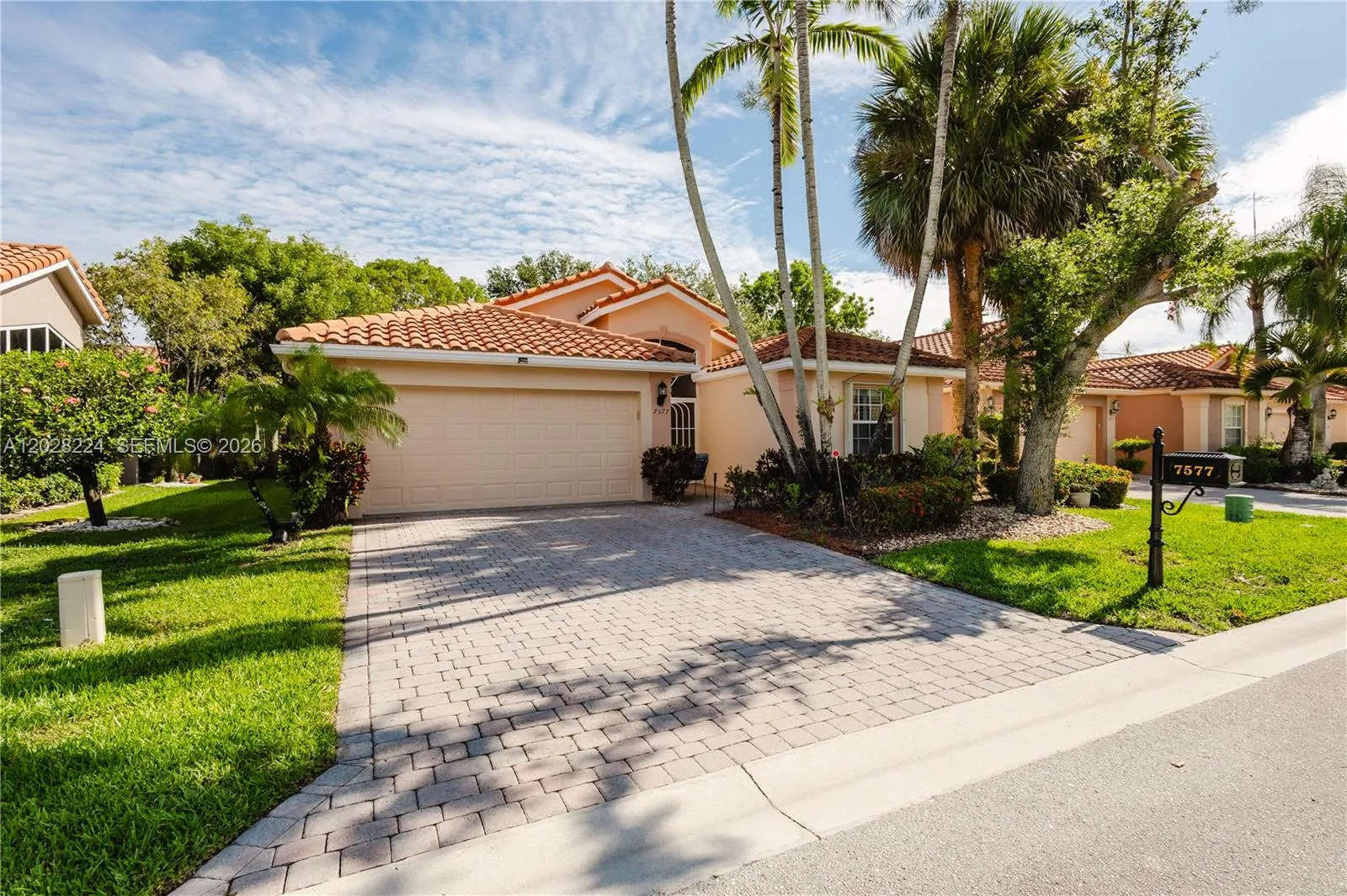 7577 Caprio Dr, Boynton Beach FL 33472