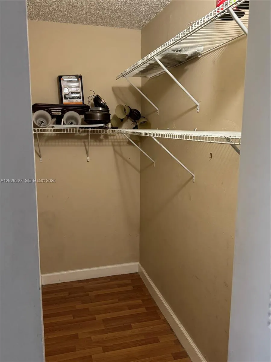 6195 NW 186th St # 303, Hialeah FL 33015