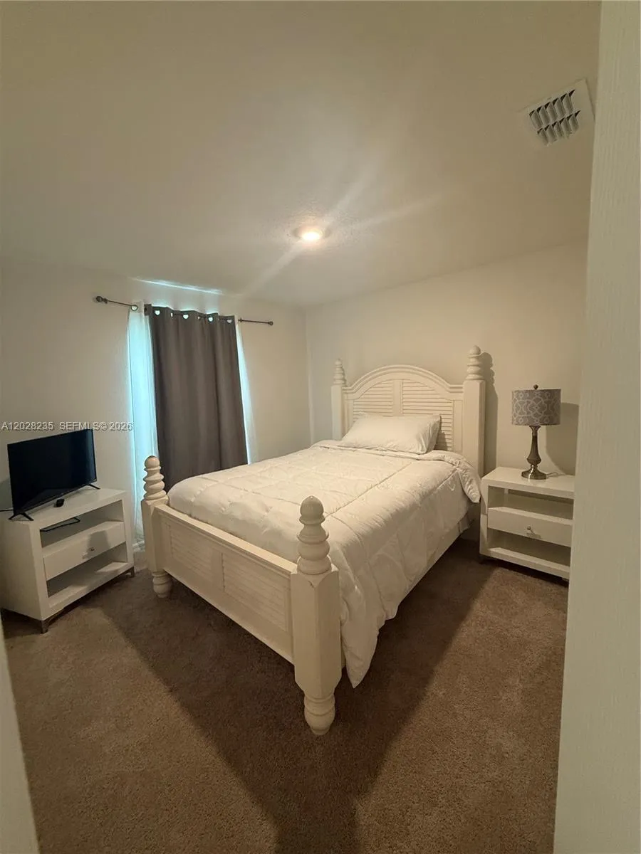 2342 SW Dodge Ter, Port St. Lucie FL 34953
