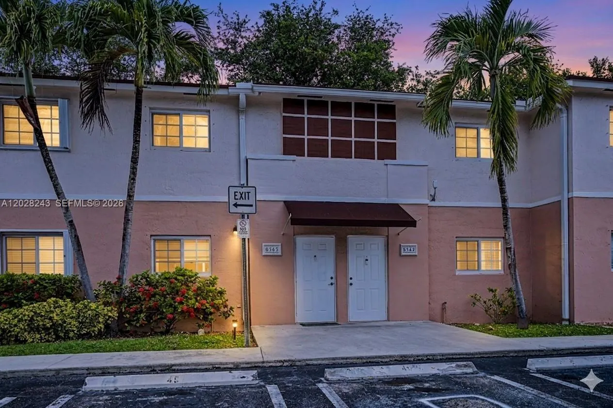 8545 SW 109th Ave # 8545, Miami FL 33173