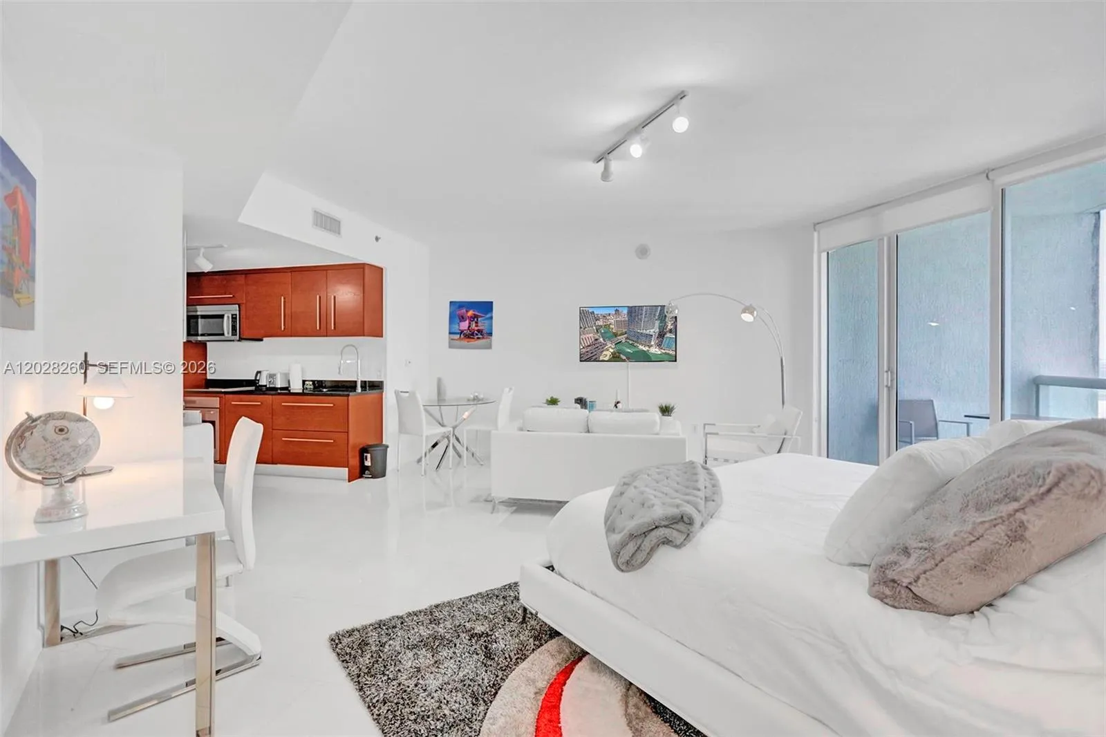 475 Brickell Ave # 3408, Miami FL 33131