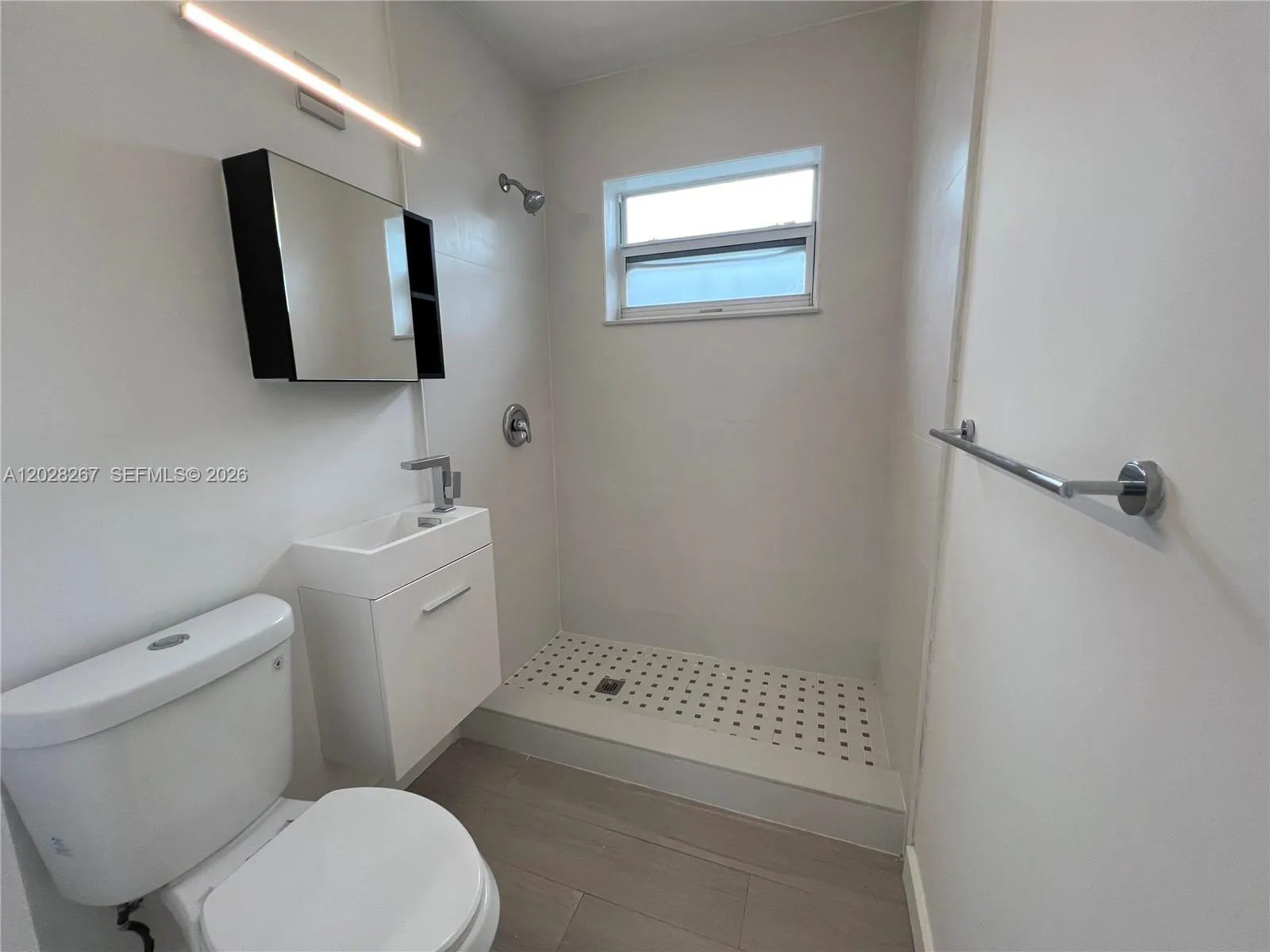 7035 NE 4th Ct # 3, Miami FL 33138