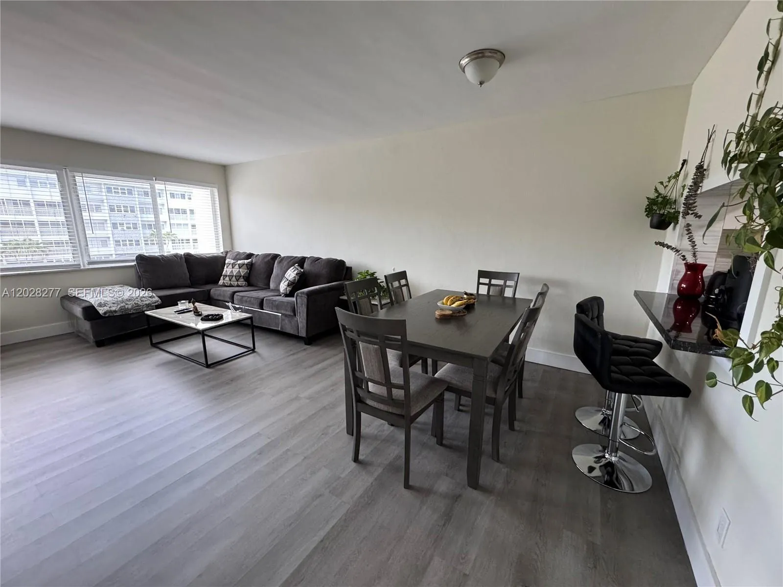 330 SE 2nd St # 303H, Hallandale Beach FL 33009