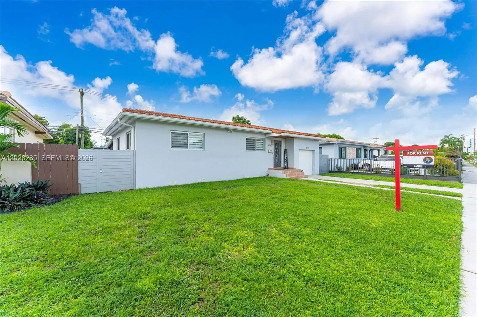 4780 NW 6th St # 4780, Miami FL 33126