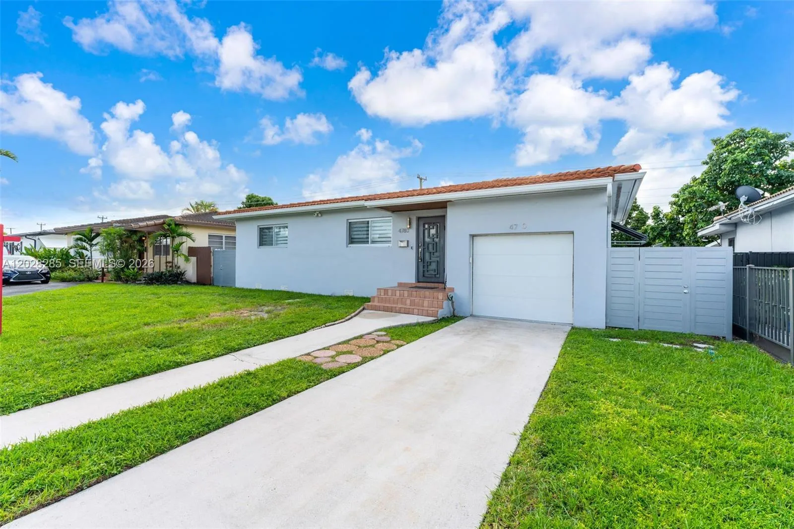 4780 NW 6th St # 4780, Miami FL 33126