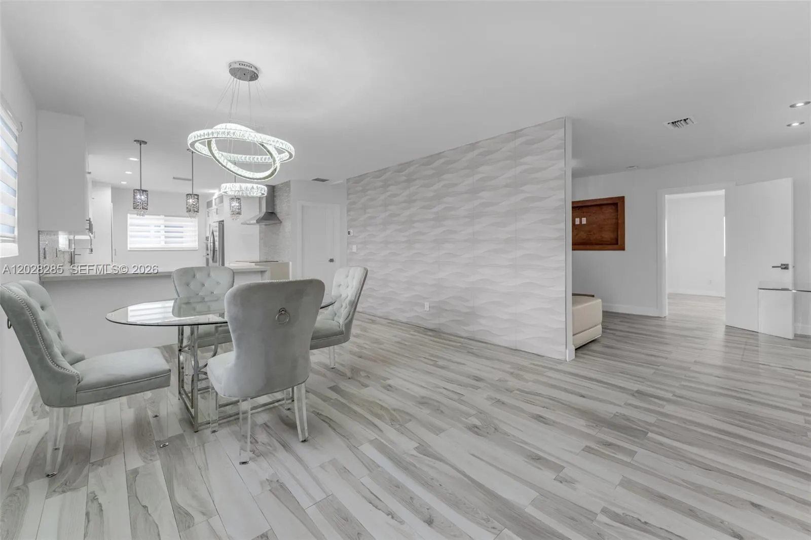 4780 NW 6th St # 4780, Miami FL 33126