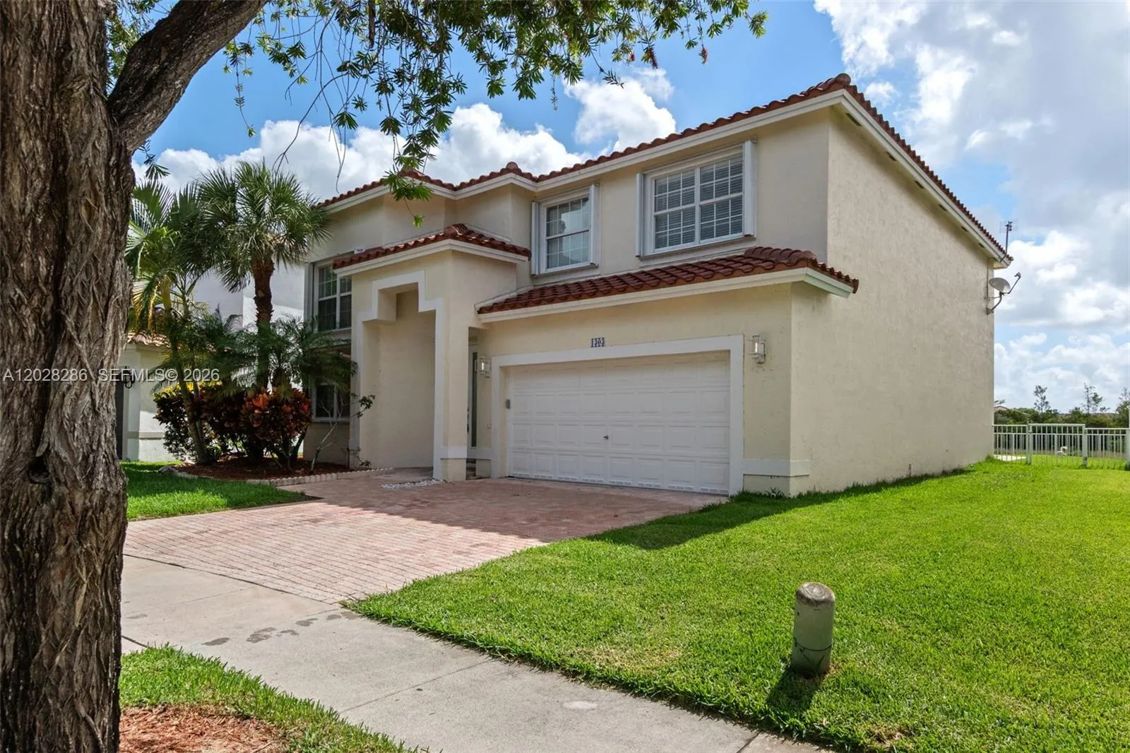 1303 NW 167 AVE # 1303, Pembroke Pines FL 33028
