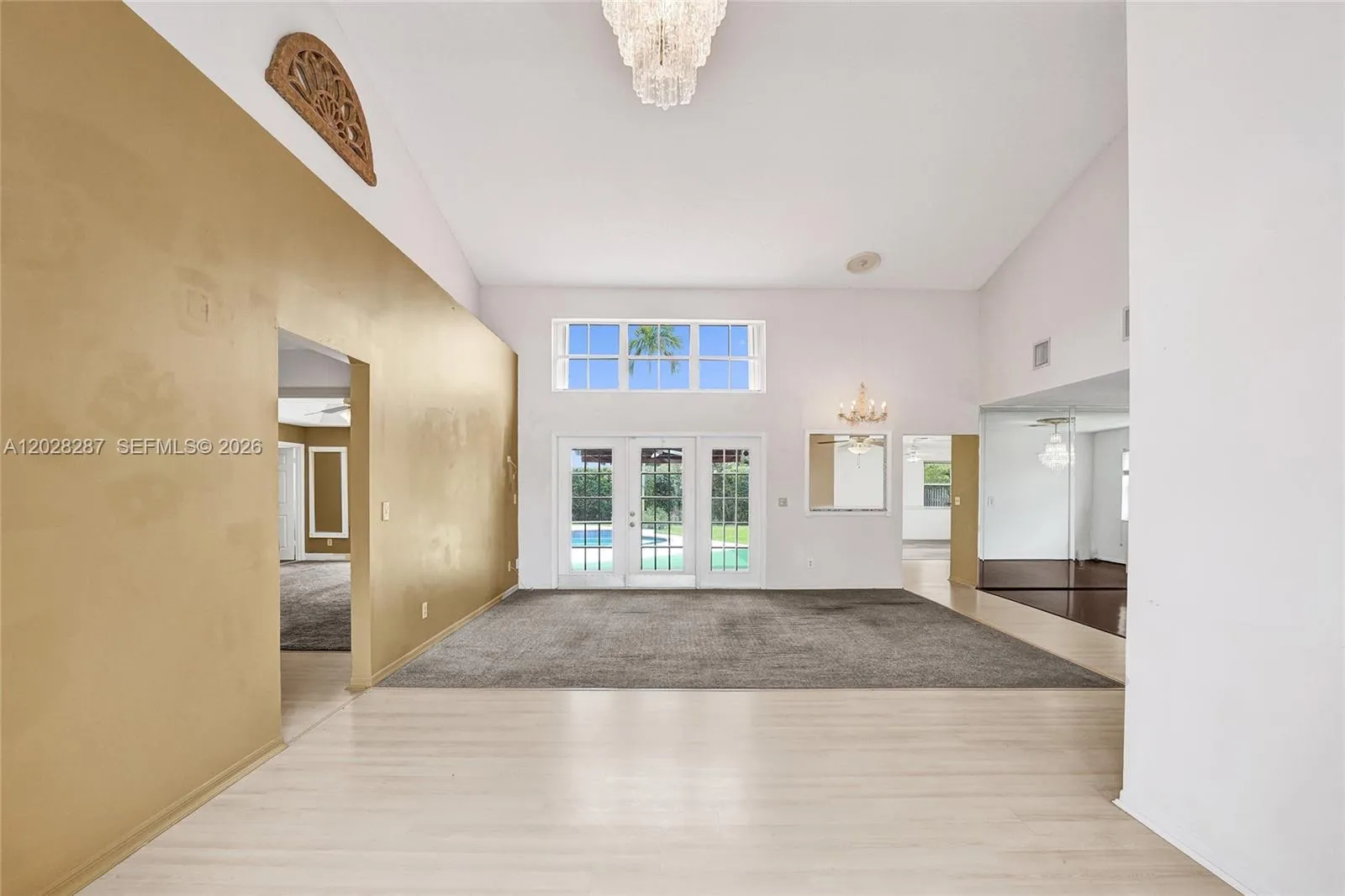 8860 Southern Orchard Rd S, Davie FL 33328