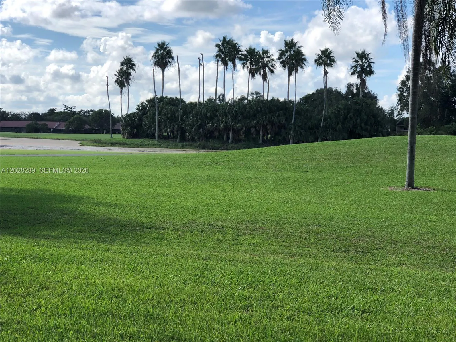 16300 Golf Club Rd # 105, Weston FL 33326