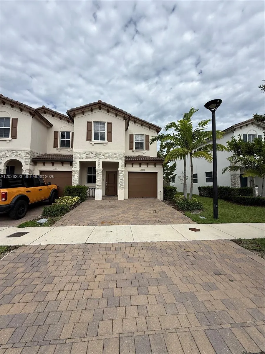 12856 NW 22nd Pl # 12856, Miami FL 33167