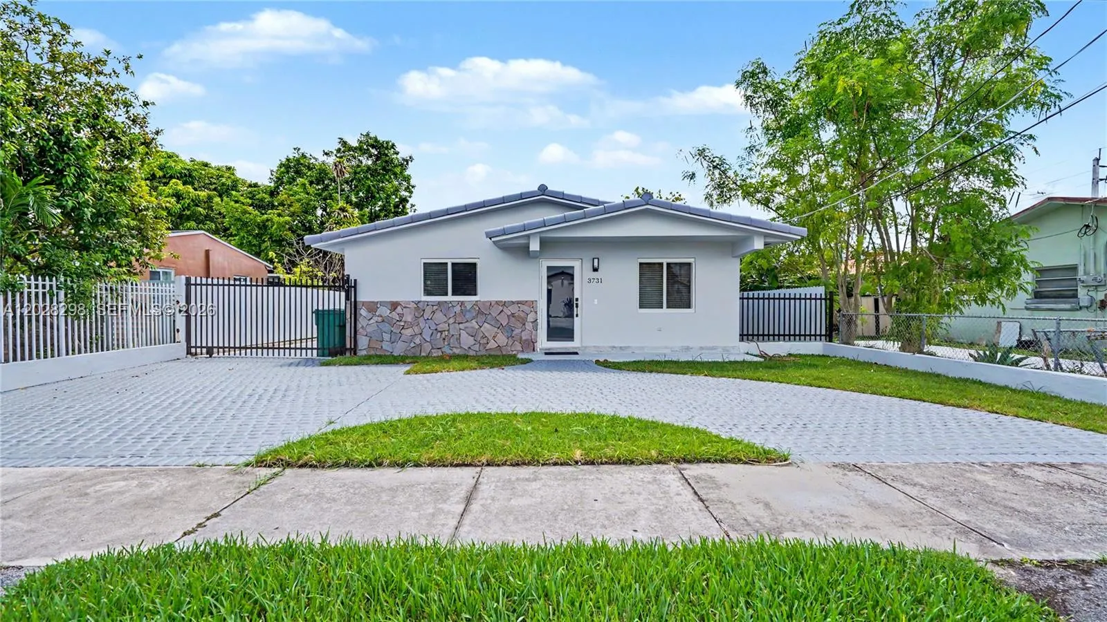 3731 SW 87th Pl, Miami FL 33165