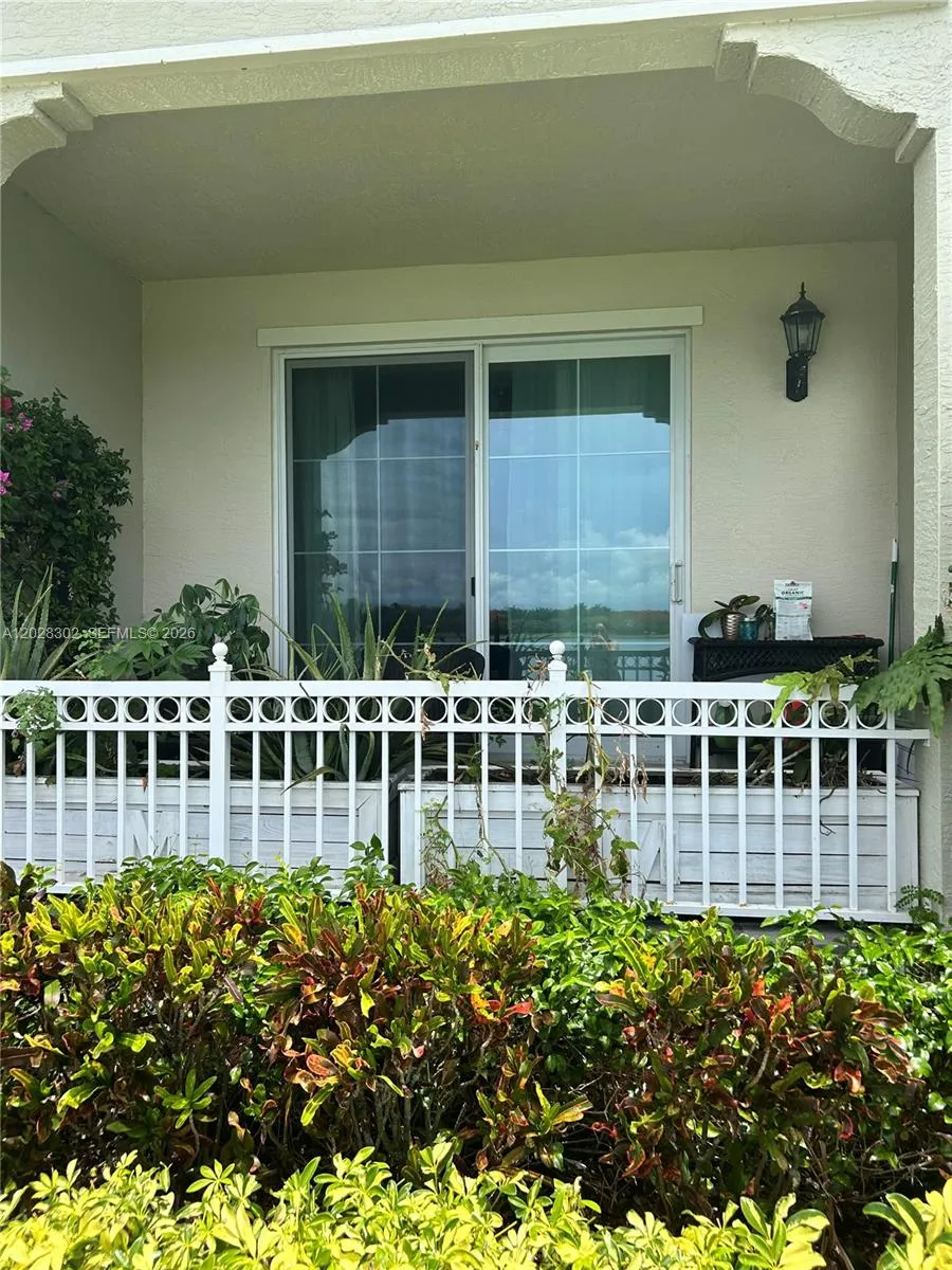 3057 Tortola Way, Cooper City FL 33024