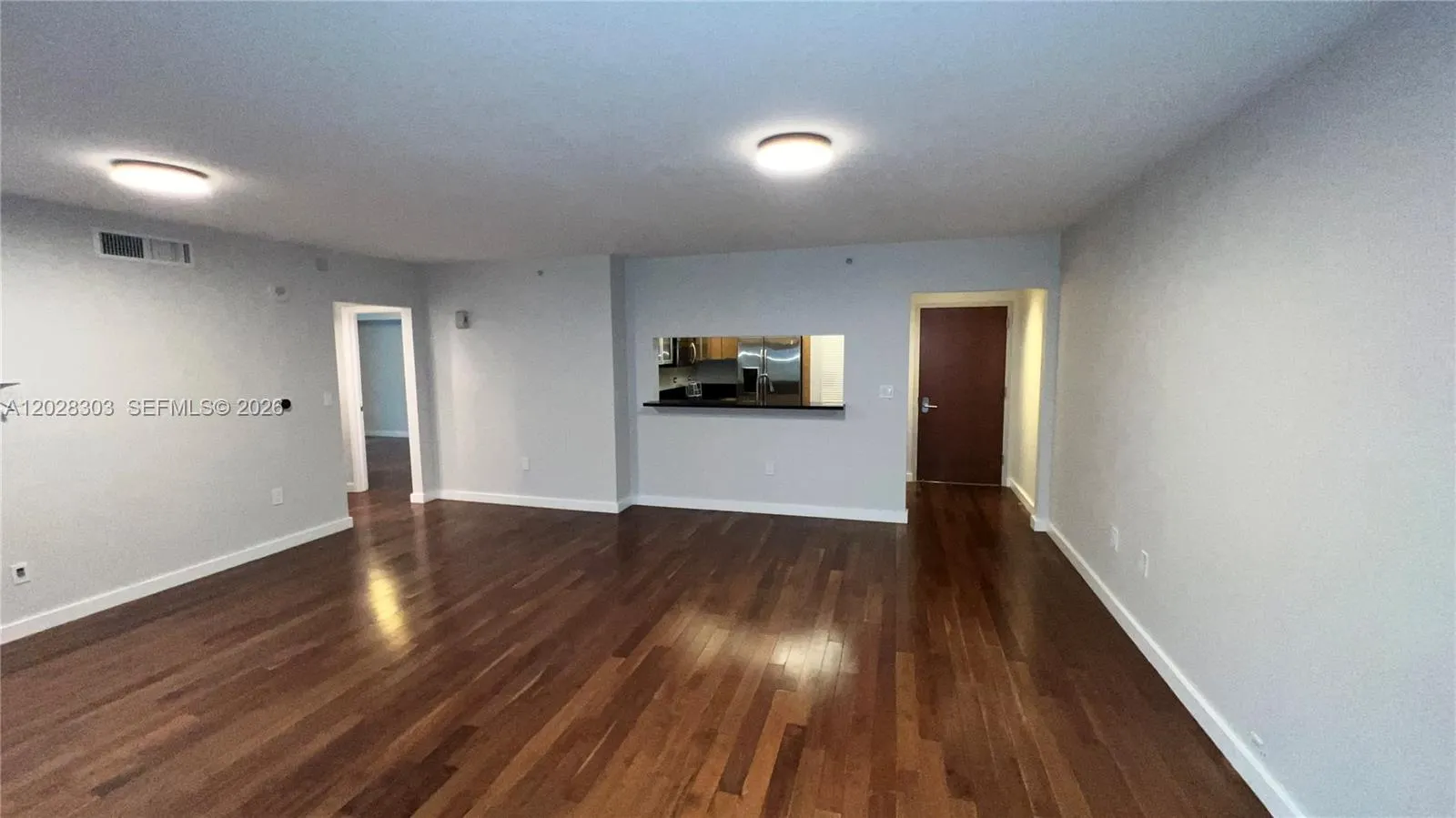 31 SE 5th St # 411, Miami FL 33131