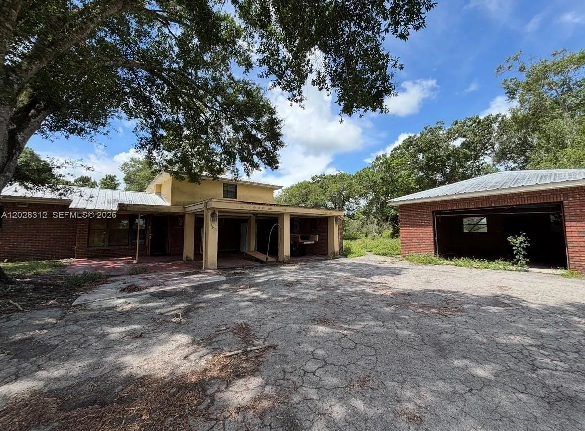 375 & 311 County Road 720, Clewiston FL 33440