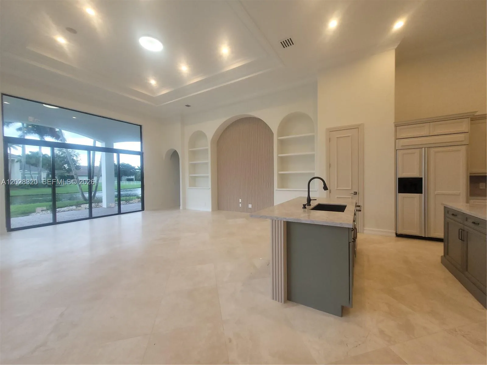 3250 W Stonebrook Cir, Davie FL 33330