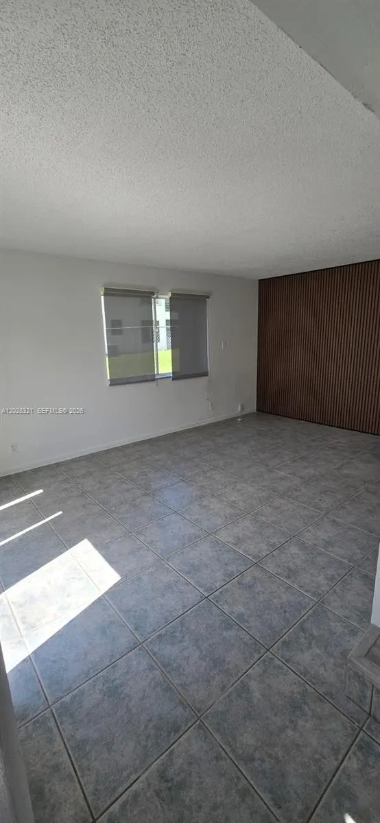 2120 Sherwood Forest Blvd # 30, West Palm Beach FL 33415